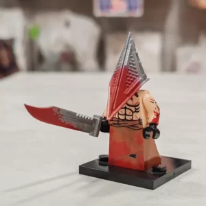 لگو سایلنت هیل مینی فیگور pyramid head وارداتی