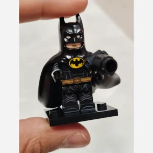 لگو مینی فیگور بتمن شنل و تفنگ دار وارداتی