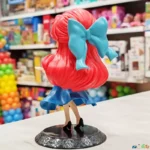 فیگور  طرح دختر مو قرمز پاپیونی وارداتی طرح کیوپاسکت پایه دار ارتفاع 14 سانت - Image 3