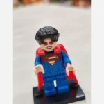 لگو مینی فیگور سوپر گرل وارداتی شنل قرمز - Image 3