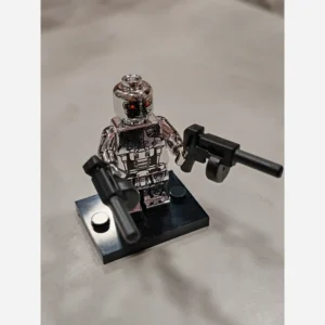 لگو مینی فیگور ترمیناتور سینمایی نقره ای وارداتی