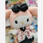 عروسک کرومی و ملودی لباس طرح دار پولیشی وارداتی - Image 2