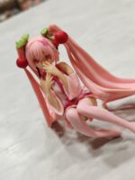 فیگور دختر نشسته ساکورامیکو وارداتی طرح خاص - Image 6