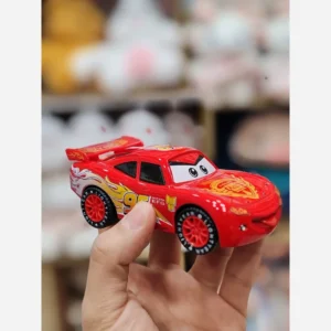 ماشین فلزی مک کوئین فلزی چراغدار موزیکال وارداتی