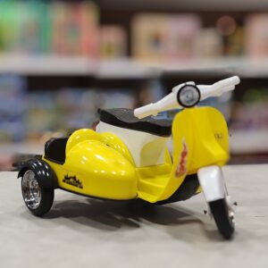 موتور اسباب‌بازی مدل کلاسیک با سایدکار